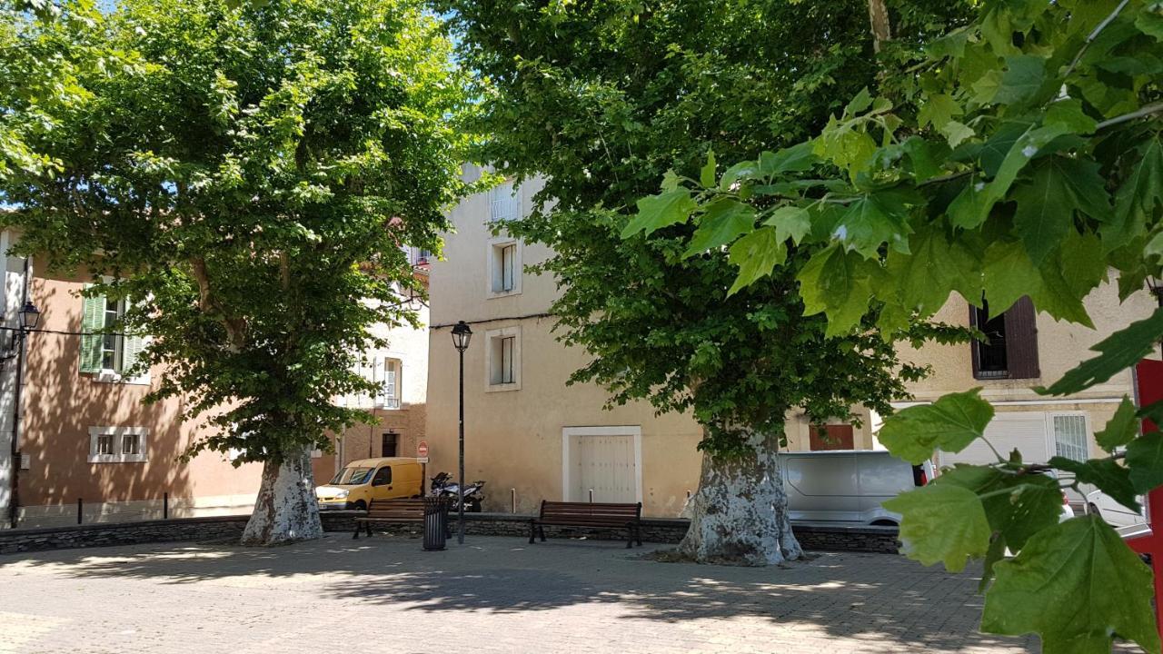 Cosy Corner LʼIsle-sur-la-Sorgue Exterior foto